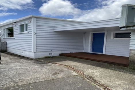 Photo of property in 199u3 Newlands Road, Newlands, Wellington, 6037