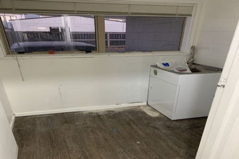 Photo of property in 1/8a Gray Avenue, Mangere East, Auckland, 2024