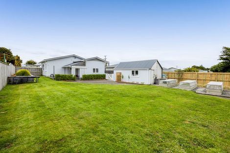 Photo of property in 141 Miranda Street, Stratford, 4332