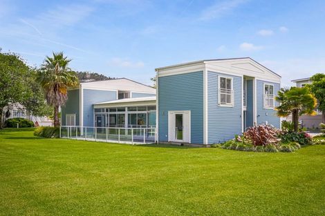 Photo of property in Eaves Bush Parade, Orewa, 0931