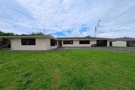 Photo of property in 591 Great South Road, Rosehill, Papakura, 2113