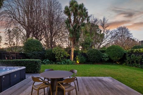 Photo of property in 21 Rochdale Street, Fendalton, Christchurch, 8014