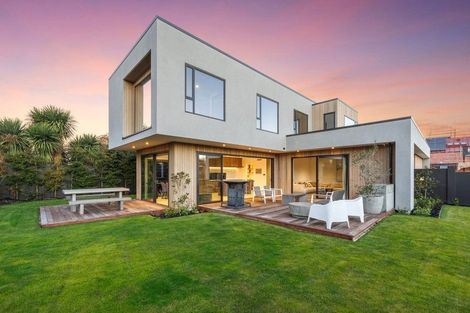 Photo of property in 67a Fendalton Road, Fendalton, Christchurch, 8014