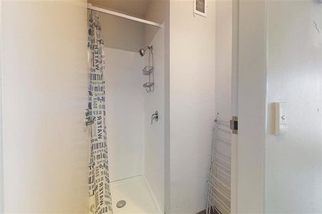 Photo of property in Urbane Apartments, 14/29 Webb Street, Mount Cook, Wellington, 6011