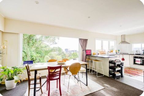 Photo of property in 24 Upton Terrace, Thorndon, Wellington, 6011