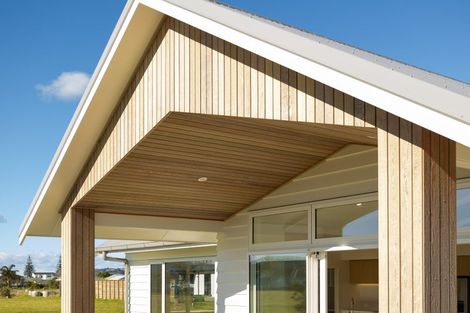 Photo of property in 181 Kupe Drive, Whitianga, 3510