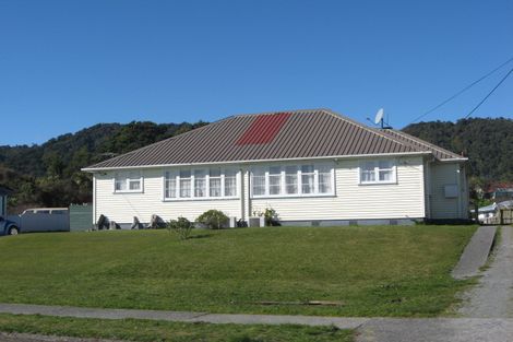 Photo of property in 63-65 Fitzgerald Street, Cobden, Greymouth, 7802