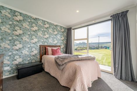 Photo of property in 27 King Street, Pareora, 7912