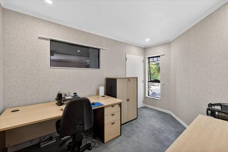 Photo of property in 4 Halesia Place, Mount Maunganui, 3116
