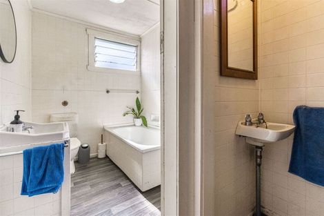 Photo of property in 61 Aramoana Avenue, Devonport, Auckland, 0624