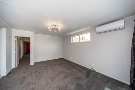 Photo of property in 306 South Road, Hawera, 4610