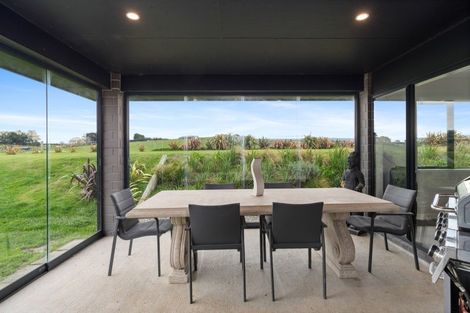 Photo of property in 258 Baker Road, Berwick Forest, Outram, 9073