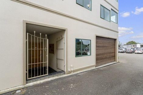 Photo of property in 1e/25 Maclean Street, Paraparaumu Beach, Paraparaumu, 5032