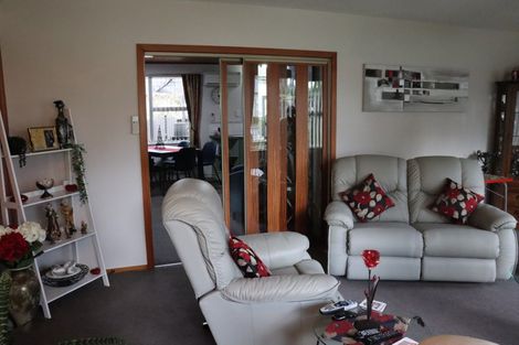 Photo of property in 834 Main North Road, Belfast, Christchurch, 8051