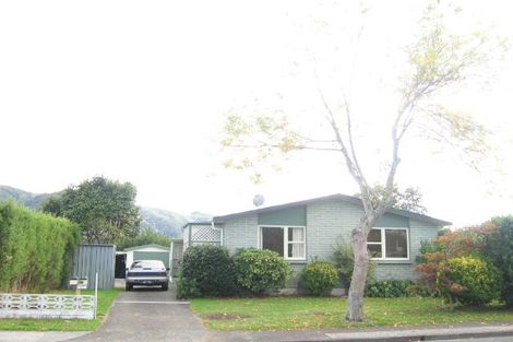 Photo of property in 2/97 Clouston Park Road, Clouston Park, Upper Hutt, 5018