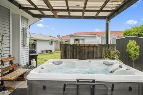Photo of property in 10 Clouston Crescent, Fenton Park, Rotorua, 3010