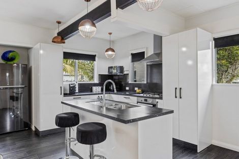 Photo of property in 17 Exeter Street, Brooklands, New Plymouth, 4310