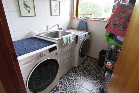 Photo of property in 7 Derenzy Place, Avonhead, Christchurch, 8042