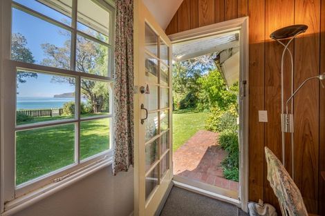 Photo of property in 4 Cemetery Road, Wainui, French Farm, 7582