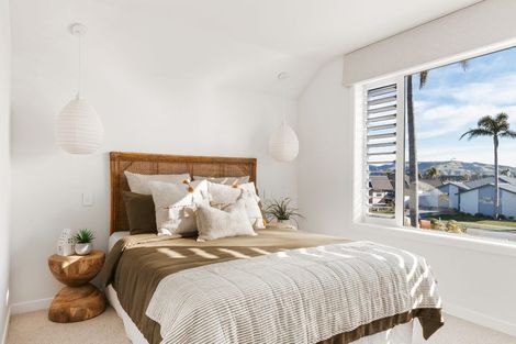 Photo of property in 12 Willow Lane, Acacia Bay, 3385
