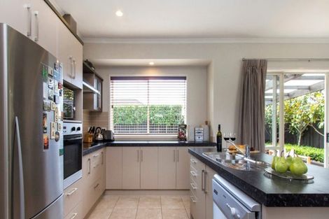 Photo of property in 7 Elwyn Close, Flat Bush, Auckland, 2016