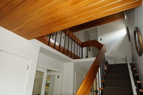Photo of property in 127 Fendalton Road, Fendalton, Christchurch, 8014