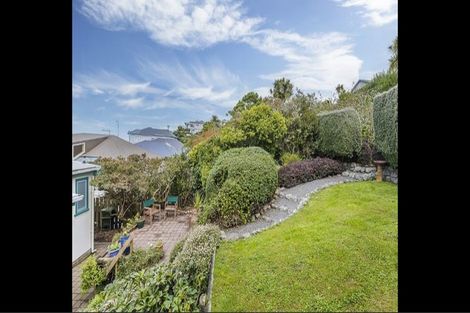 Photo of property in 10 Mitchell Street, Brooklyn, Wellington, 6021