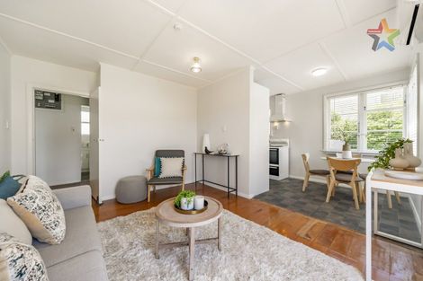 Photo of property in 28 Judd Crescent, Naenae, Lower Hutt, 5011