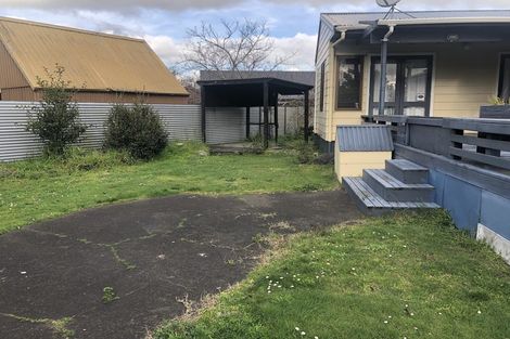 Photo of property in 13 Gloaming Place, Conifer Grove, Takanini, 2112