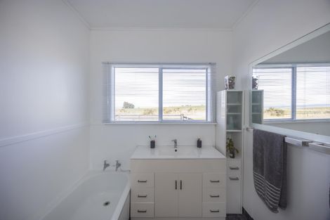 Photo of property in 430 Thousand Acre Road, Kakanui, Oamaru, 9492