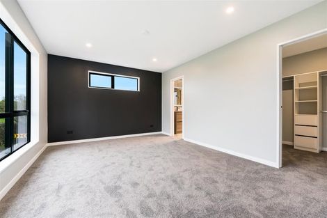 Photo of property in 12 Emerald Avenue, Rosehill, 2113
