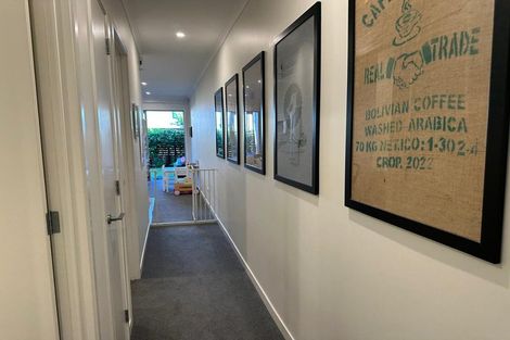 Photo of property in 9/28 Nevill Road, Hobsonville, Auckland, 0616