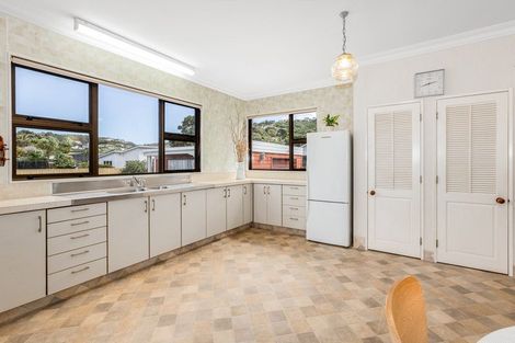 Photo of property in 53 Mersey Street, Island Bay, Wellington, 6023
