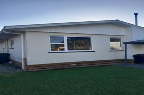 Photo of property in 121 Fairfax Street, Murchison, 7007