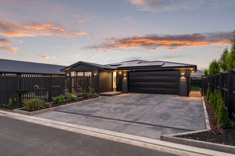 Photo of property in 5 Blade Mews, Prebbleton, 7604