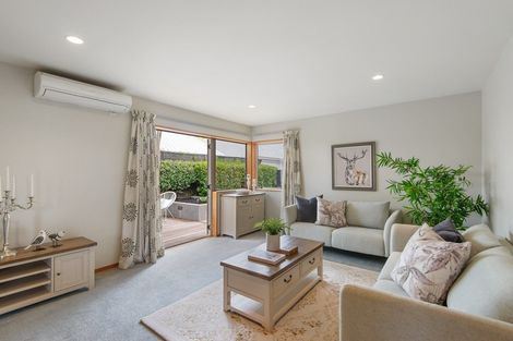 Photo of property in 139b Avonhead Road, Avonhead, Christchurch, 8042