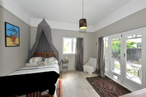 Photo of property in 79 Colombo Street, Somerfield, Christchurch, 8023
