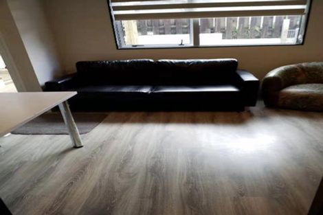 Photo of property in 208 Don Buck Road, Massey, Auckland, 0614