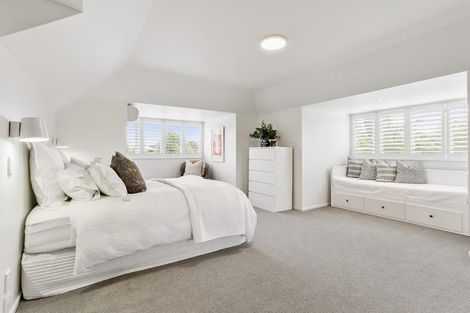 Photo of property in 1/253 Memorial Avenue, Burnside, Christchurch, 8053