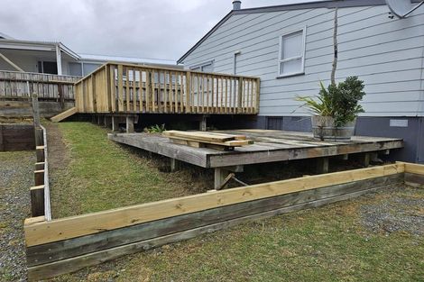 Photo of property in 17 Drummond Crescent, Kelson, Lower Hutt, 5010