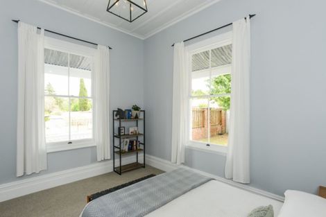 Photo of property in 49 Kenilworth Street, Waipawa, 4210