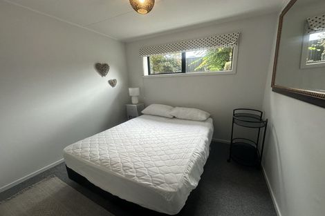 Photo of property in 6 Mckibbin Place, Arrowtown, 9302