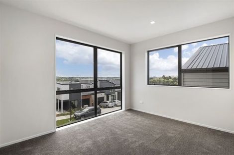 Photo of property in 9 Kea Road, Silverdale, 0932