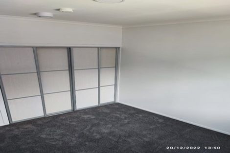 Photo of property in 7/11 Carlos Drive, Flat Bush, Auckland, 2016