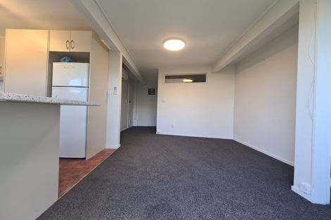 Photo of property in 1/7 Hinau Road, Hataitai, Wellington, 6021