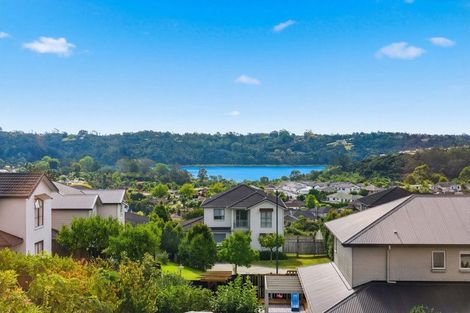 Photo of property in 30 Mackay Drive, Greenhithe, Auckland, 0632