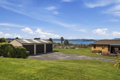 Photo of property in 4 Atkins Lane, Hamurana, Rotorua, 3097