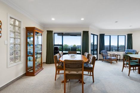 Photo of property in 23f Veale Road, Frankleigh Park, New Plymouth, 4310