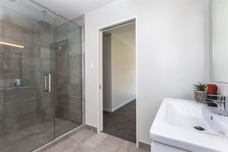 Photo of property in 11 Loch Tanna Way, Broomfield, Christchurch, 8042