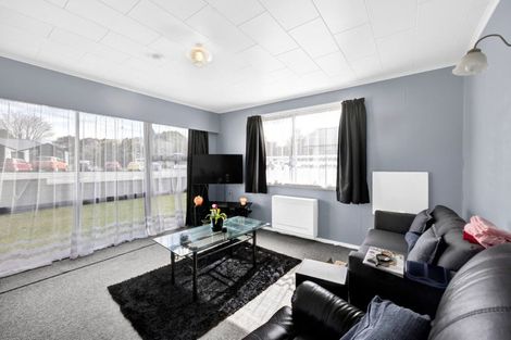 Photo of property in 2/84 Miranda Street, Stratford, 4332